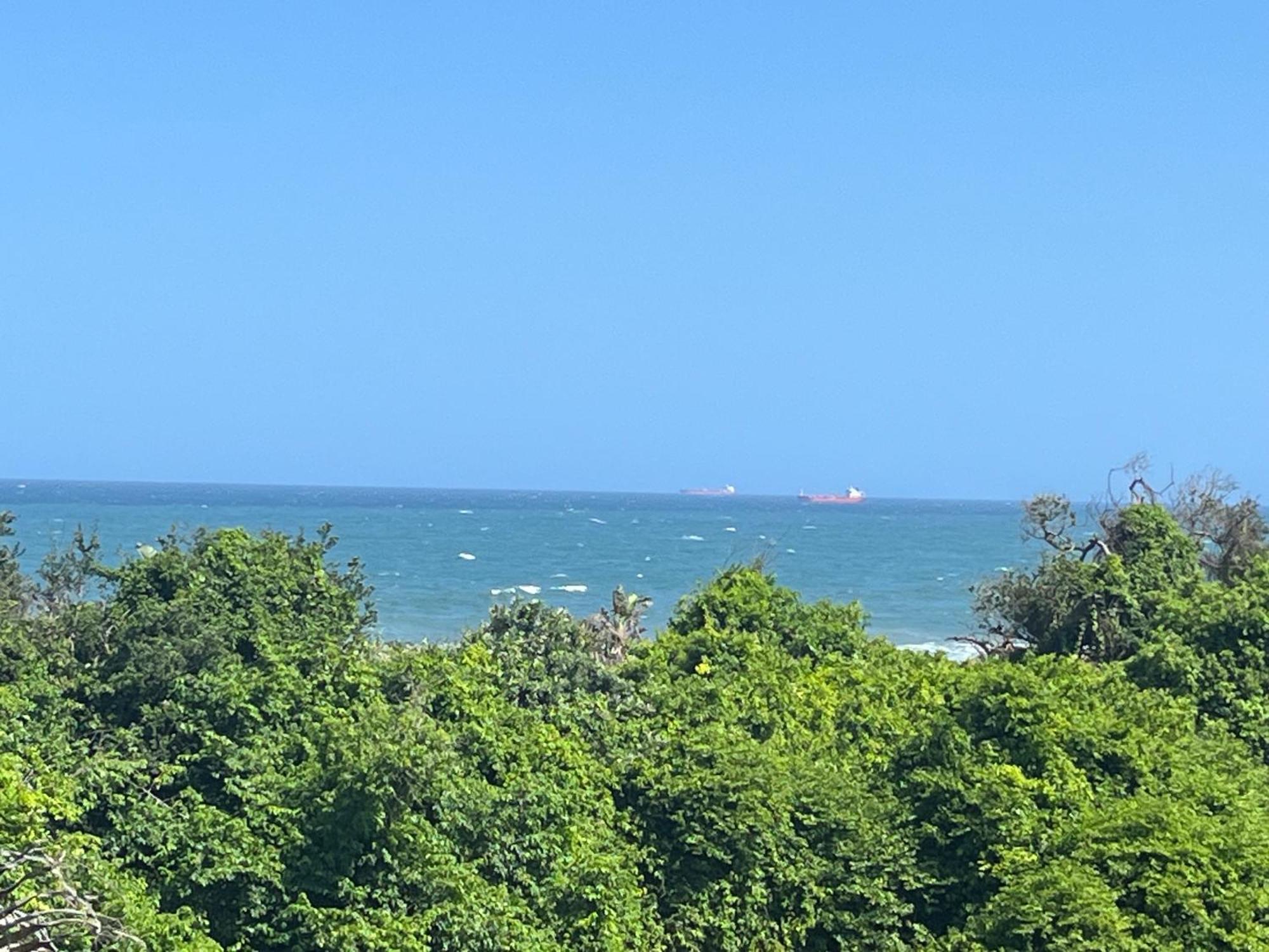 Beachbreak Holiday Letting Durban Ngoại thất bức ảnh